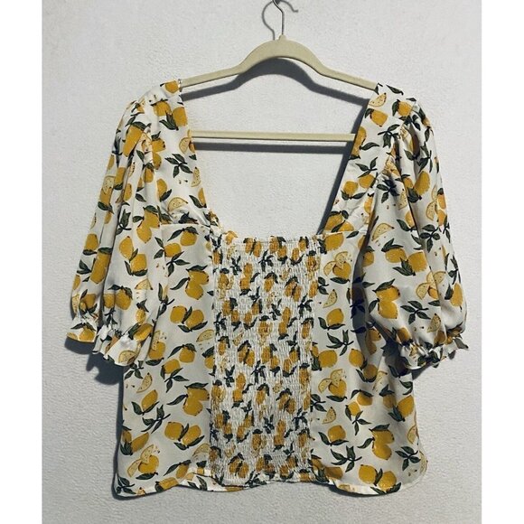 Milk and Honey Top Womens 3X White Yellow Lemon Print Smocked Cropped Boho - Picture 4 of 7
